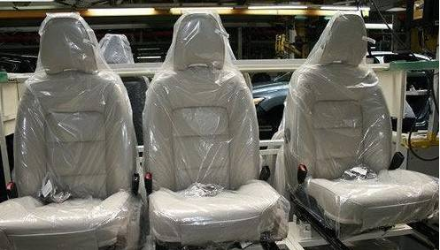 【ky体育官方网站】事关身体健康 新车内塑料膜须尽早撕掉